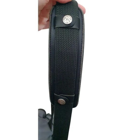 Vintage LL Bean Blue Leather Canvas Fishing Messenger Buckle Bag Leather Tag - Picture 12 of 16